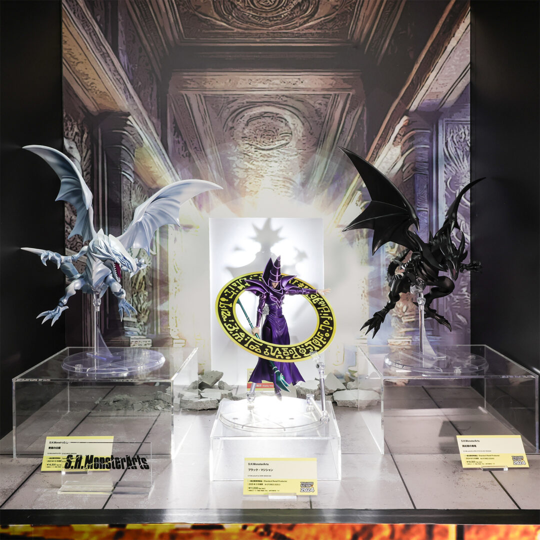 S.H.MonsterArts ブラック・マジシャン　2025年3月店頭発売予定
S.H.MonsterArts 真紅眼の黒竜　発売中
S.H.MonsterArts 青眼の白龍　発売中