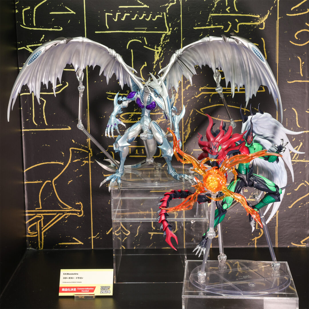 S.H.MonsterArts E・HERO フレイム・ウィングマン　発売中
S.H.MonsterArts スターダスト・ドラゴン　参考展示